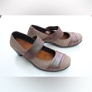 Naot Attitude Mary Jane shoes